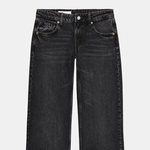 Zara Women's Black Straight Leg Jeans